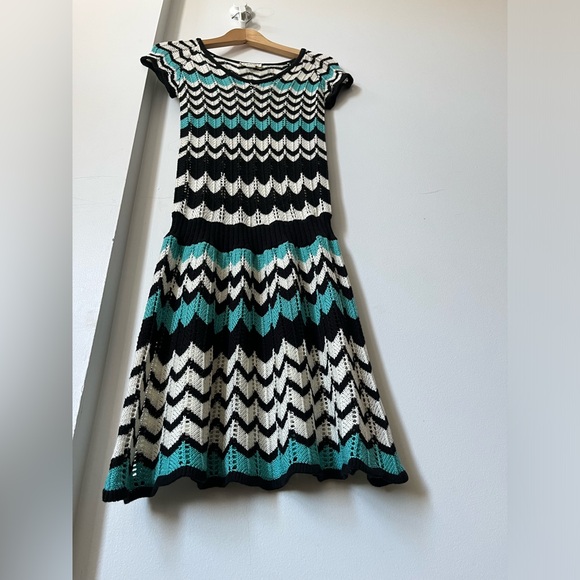 Chloé zigzag knit crochet dress size 2 - Picture 4 of 7